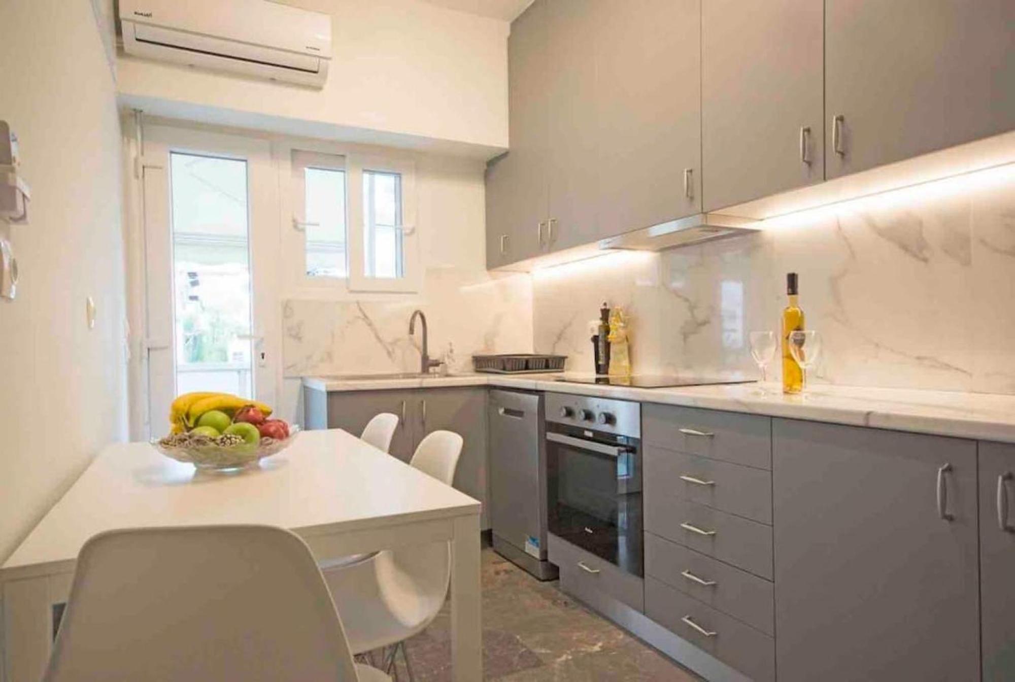 Alkuoni Lux Flat At Pfaliro 雅典 外观 照片